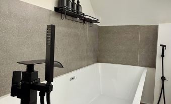 Doux nid perche avec vue magique sur la Ville