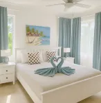 Ocean View Paradise "Playa Turquesa" 3 Br, Free Private Beach, Pools, WiFi Hotels in El Cortecito