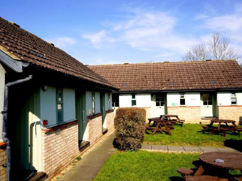 ザ ウールパック イン イスリップ