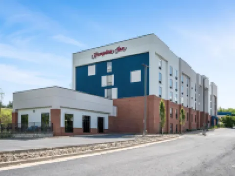 Hampton Inn Front Royal Hotels in Warren County