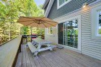 Lake Access & Dock: Remote Mio-area Cottage - 3 étoiles