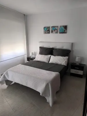 Apartment on the beach in Rincón de la Victoria. Hotels in Torre de Benagalbon