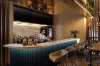 Holiday Inn BOGOTA AIRPORT by IHG - ที่มีบาร์