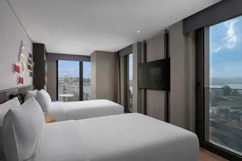 Aloft Istanbul Karakoy - 4-Star