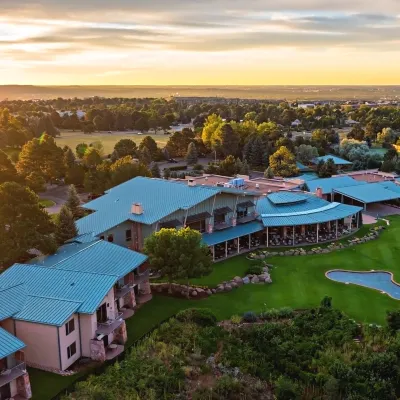 Garden of the Gods Resort & Club Hotels in der Nähe von Garden of the Gods