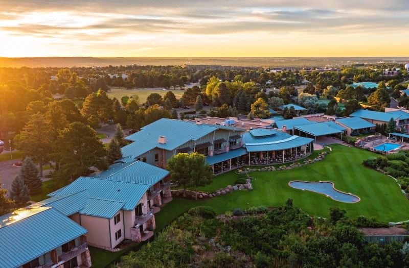 Garden of the Gods Resort & Club