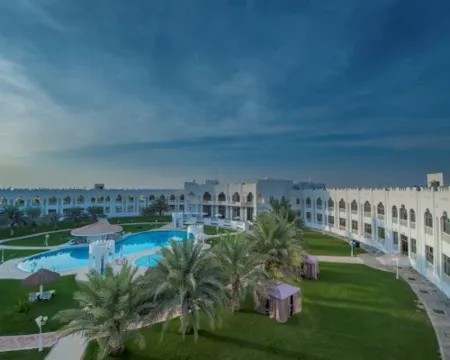 Liwa Hotel Hotels in Al Dhafra