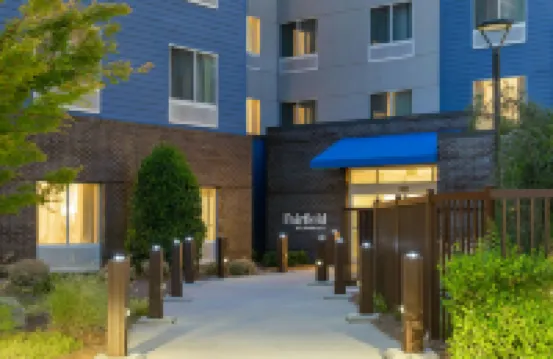 Fairfield Inn & Suites Charlotte Airport Hotels in der Nähe von Museum Billy Graham Library