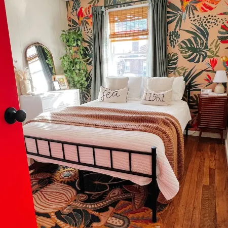 Private 2nd Story Apartment in the Heart of Long Beach- Pura Vida! Отели в г. Лонг Бич