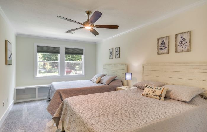 Lakefront Mccormick Retreat w/ Patio & Views