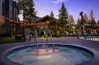 Martis Valley Lodge, Tapestry Collection by Hilton - Spa