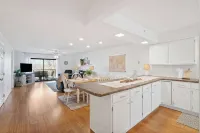 Foothills Walk-in - on-Site Amenities