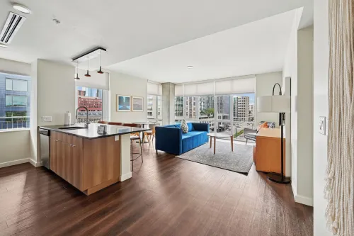 Sentral Union Station - Apartments