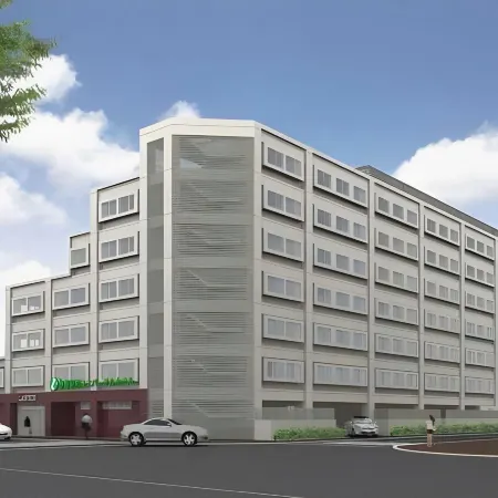 Okayama Ekimae Universal Hotel Отели рядом с достопримечательностью «Momotaro Statue»