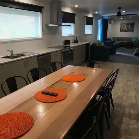 Snow View Holiday Units