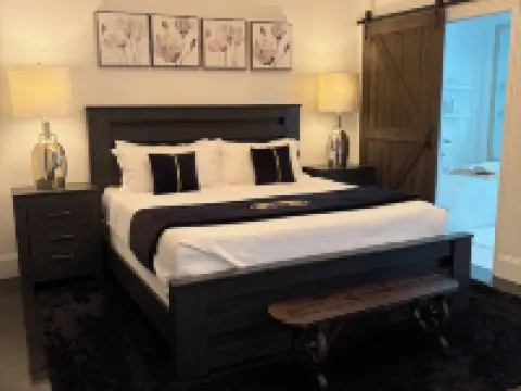 The Elegant - Near Chateau Elan, Road Atlanta and Nega Hospital โรงแรมในBraselton