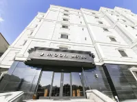 Hotel Door Hoteles cerca de Biblioteca de Samcheok