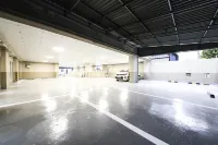 Changwon Myeongseodong Hotel Laon - Bãi đậu xe