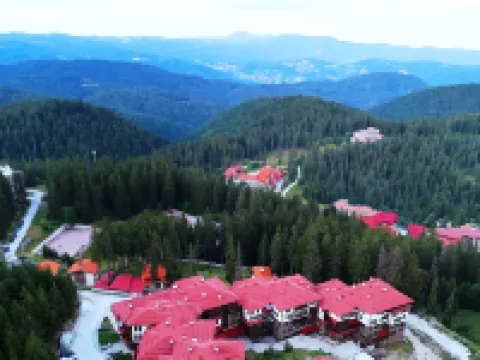 Elegant Ground-Floor Studio with Covered Terrace and Direct Access to Nature Hotels in Smolyan