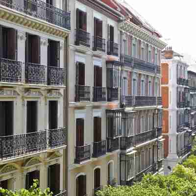 60 Balconies Design Hotel Exterior