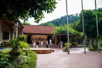 Kovie Hoa Lac - Wellness & Forest Retreat - con vista montagne