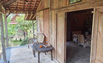 Homestay Ijen Lemon House