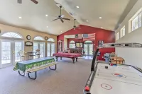 Private Pool and Game Room Family Weaverville Gem - Homestays