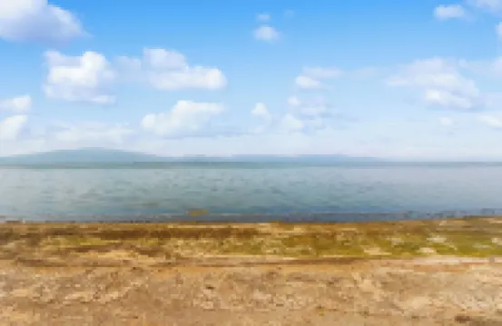 3BR House w/ Lake Views, Full Kitchen, A/C & Wifi