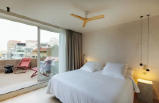 塔羅聖克魯斯酒店