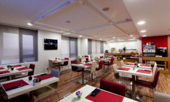 Muralto Madrid Princesa - Housity