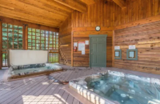 紅門旗下的松樹202兩卧室公寓