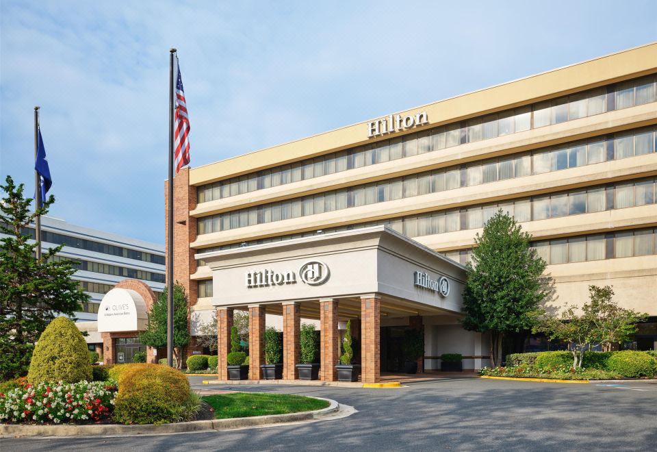 Hilton Washington DC/Rockville Hotel & Executive Meeting Center - Housity