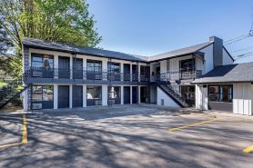 The Local Motel & Shops