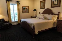 The Villas at McCollough