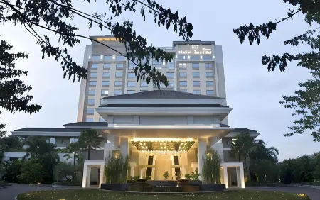 Hotel Santika Premiere Slipi Jakarta