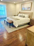 Summertime is Calling Lake Sinclair Rental with Boat Dock and Kayaks Sleeps 6-7!