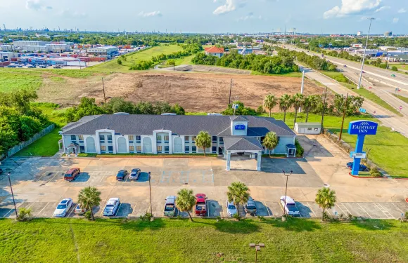 Capital O 費爾韋旅館 - 貝敦 拉波特 TX