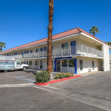 Motel 6 Rancho Mirage, CA - Palm Springs