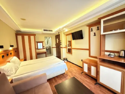 California Hotel Hotels in Lozenets