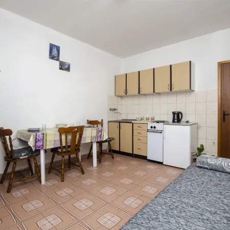 Apartments Anka 20m from the Beach