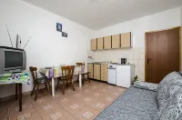 Apartments Anka 50m from the Beach