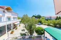 Apartment-Rooms Preka - Mountain view