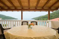 Apartments Jany - Homestays