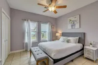 Saltwater Pool! Epic Galveston Bay Group Getaway! - 3-Star