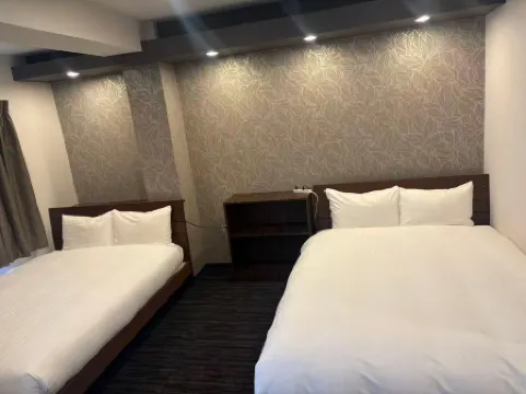 Aya Hotel