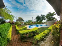 Armonía Lodge - Pools