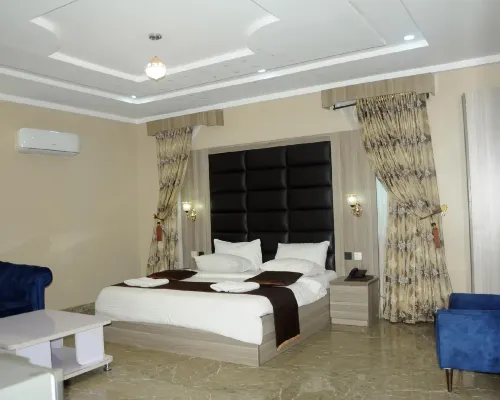 Amazing Grace Hotel and Holiday Ltd Hôtels à : Asaba