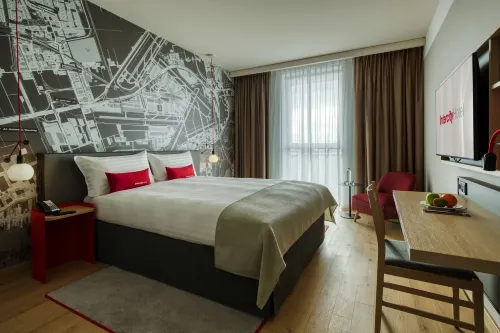 IntercityHotel Amsterdam Schiphol Airport - bar