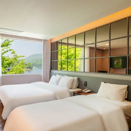 Yangju Signal Drive-in Hotel