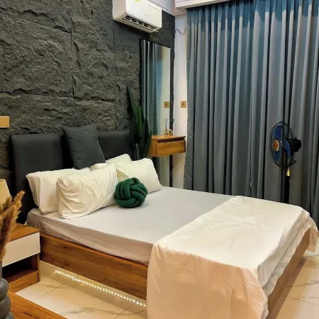 Zamin Hotel